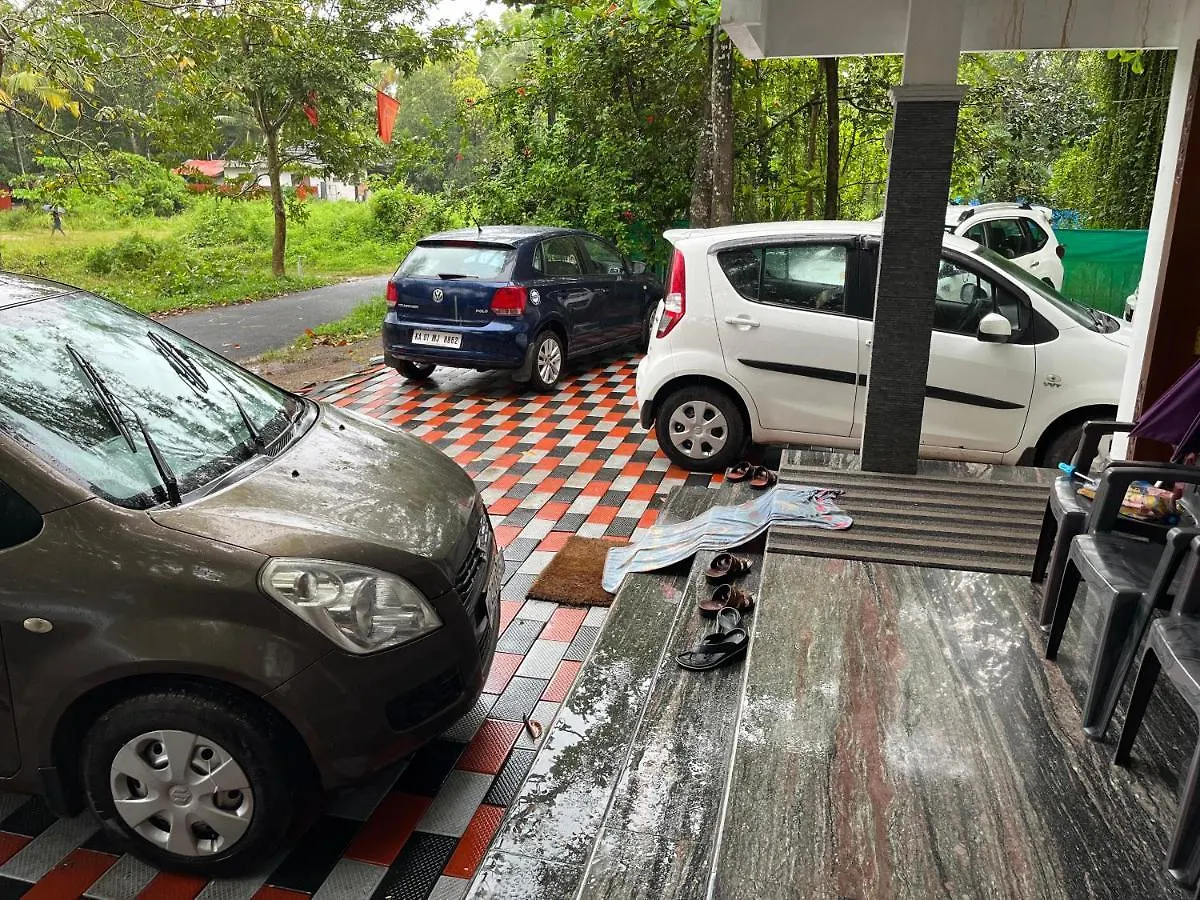 Marari Raju Villa Alappuzha Guest house